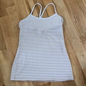 Lululemon tank